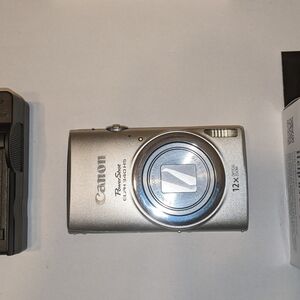 Canon PowerShot ELPH 340 HS / IXUS 265 – 20.2MP 12X Zoom Compact Digital Camera